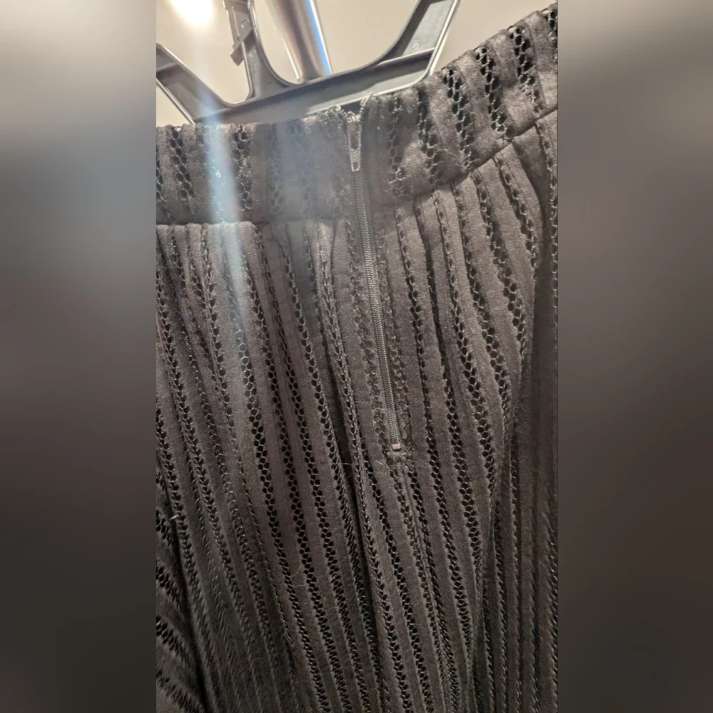 Torrid Black A-Line Skirt Size 14 - Picture 7 of 7